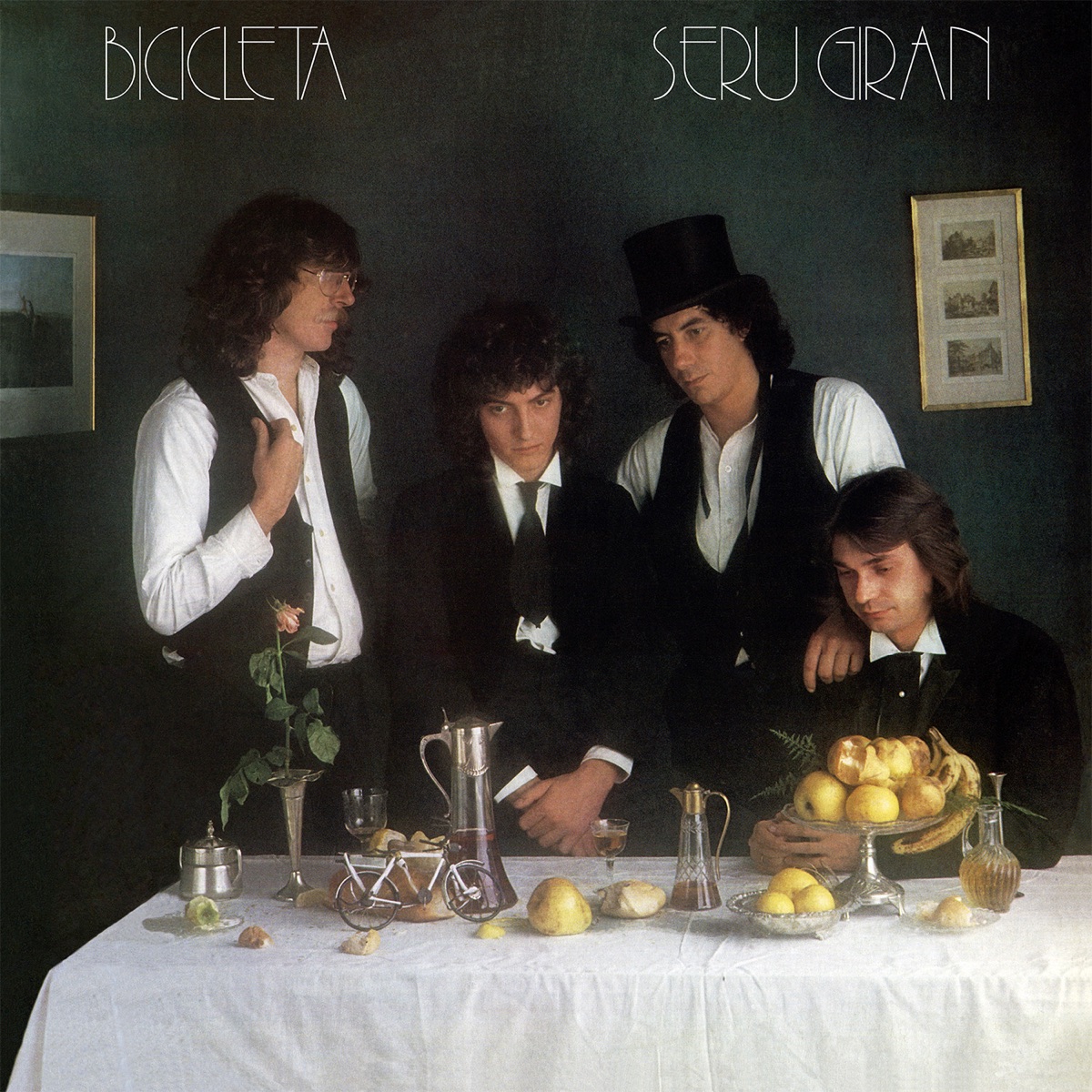 Album cover for Bicicleta by Serú Girán